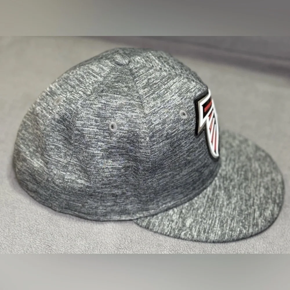 New Era Atlanta Falcons 9Fifty Gray Tweed Turn Adjustable Snapback Hat Cap OSFM